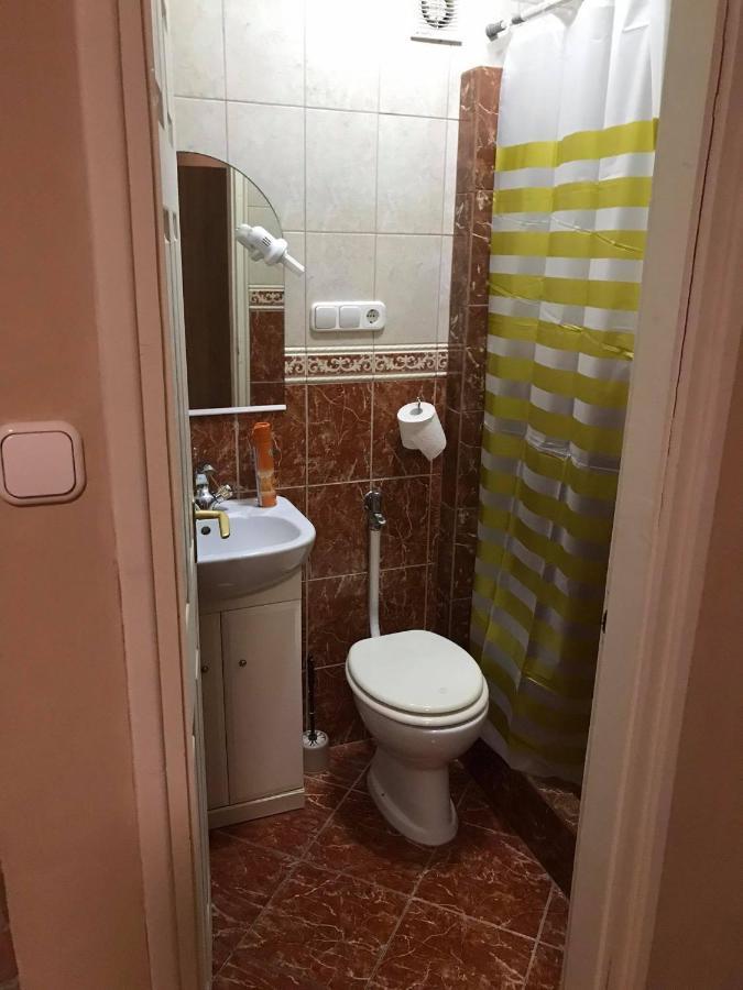 Appartamento Tahiti Apartman Hajdúszoboszló Esterno foto