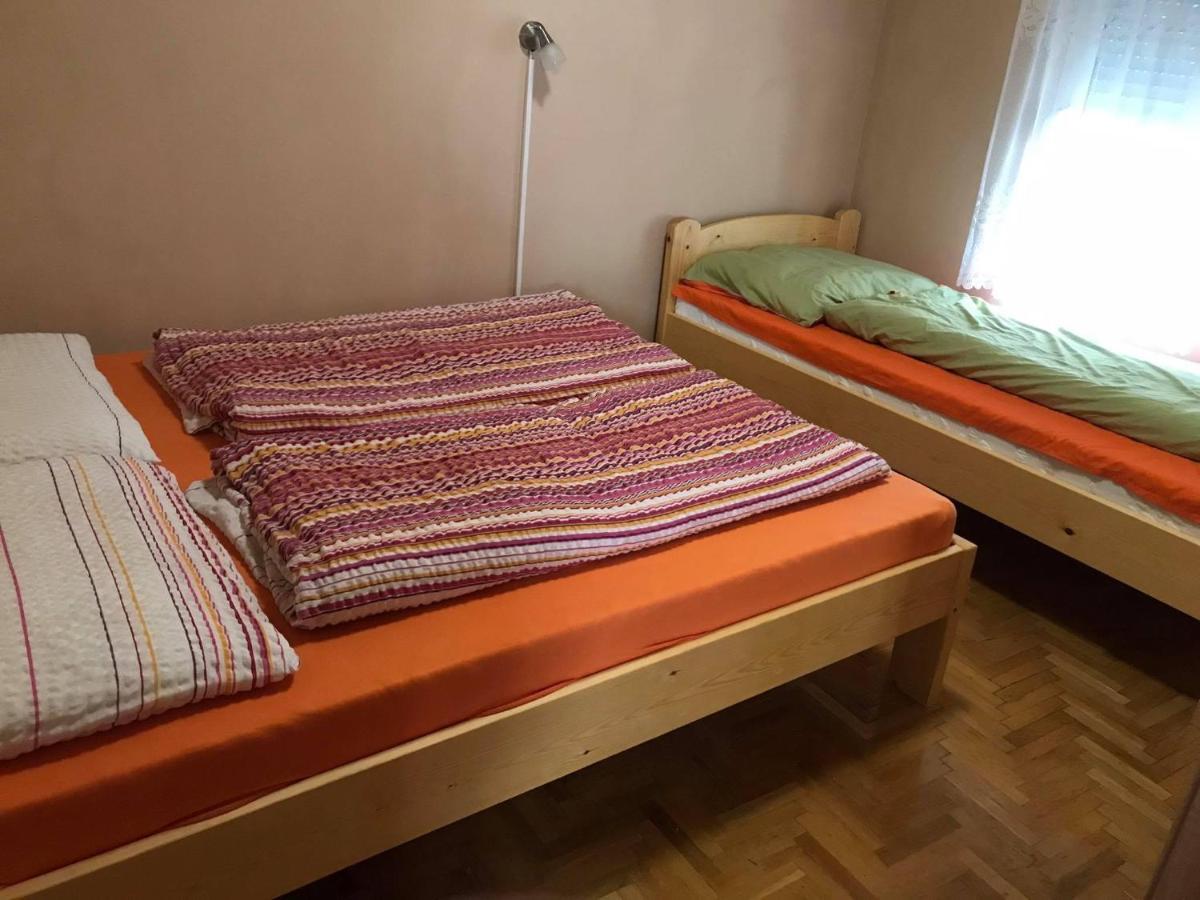 Appartamento Tahiti Apartman Hajdúszoboszló Esterno foto