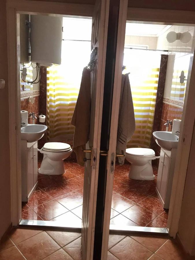 Appartamento Tahiti Apartman Hajdúszoboszló Esterno foto