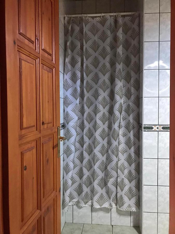 Appartamento Tahiti Apartman Hajdúszoboszló Esterno foto